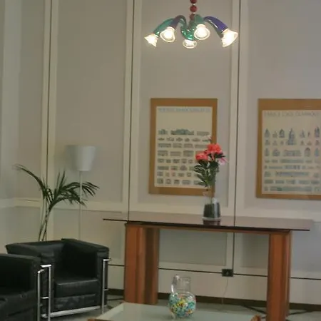 Hotel Domus