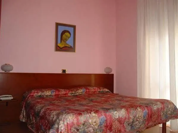 Domus Szálloda Alessandria